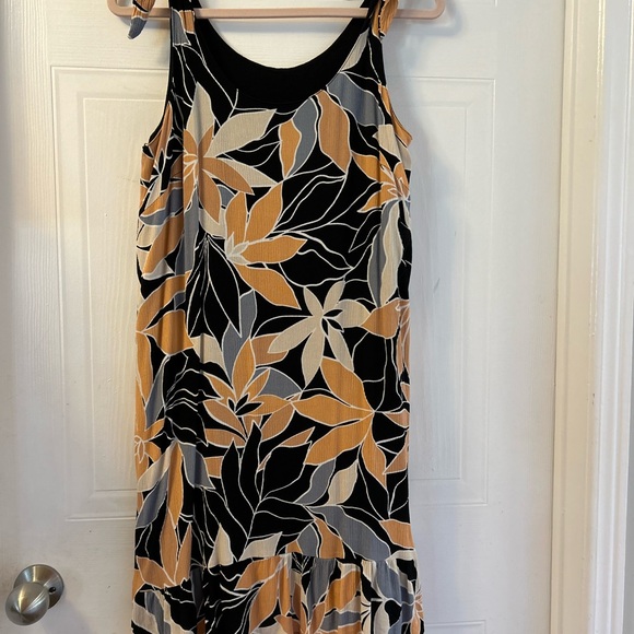 Reversible tribal dress - Picture 2 of 7